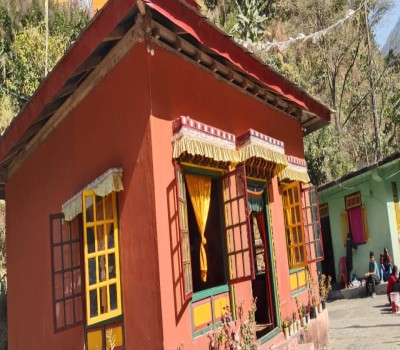 KARMA SAMTEN CHOLING GONPA - MAKAIBARI